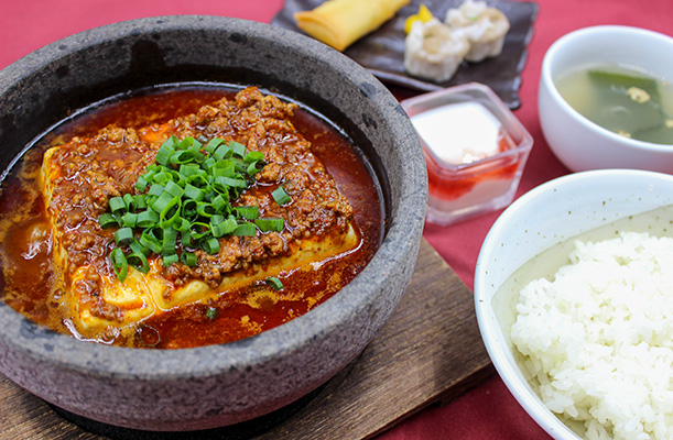 石焼麻婆豆腐